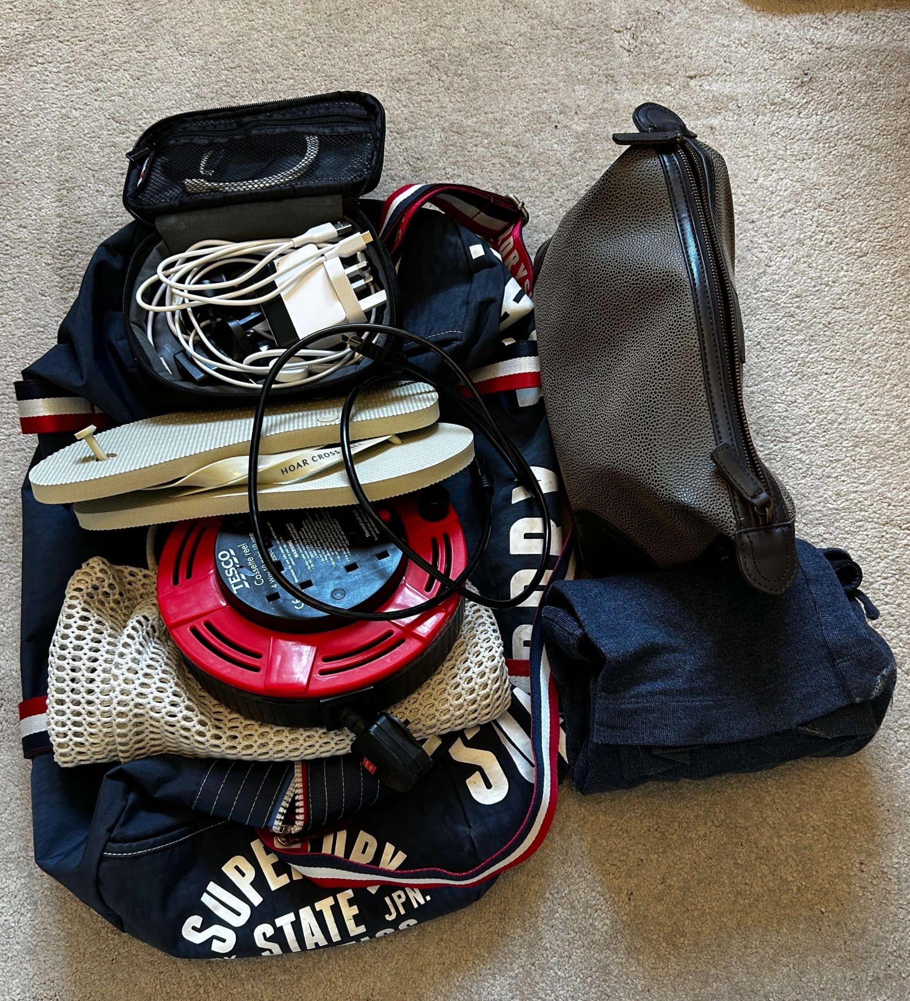 8 things to have in your suitcase as a private investigator